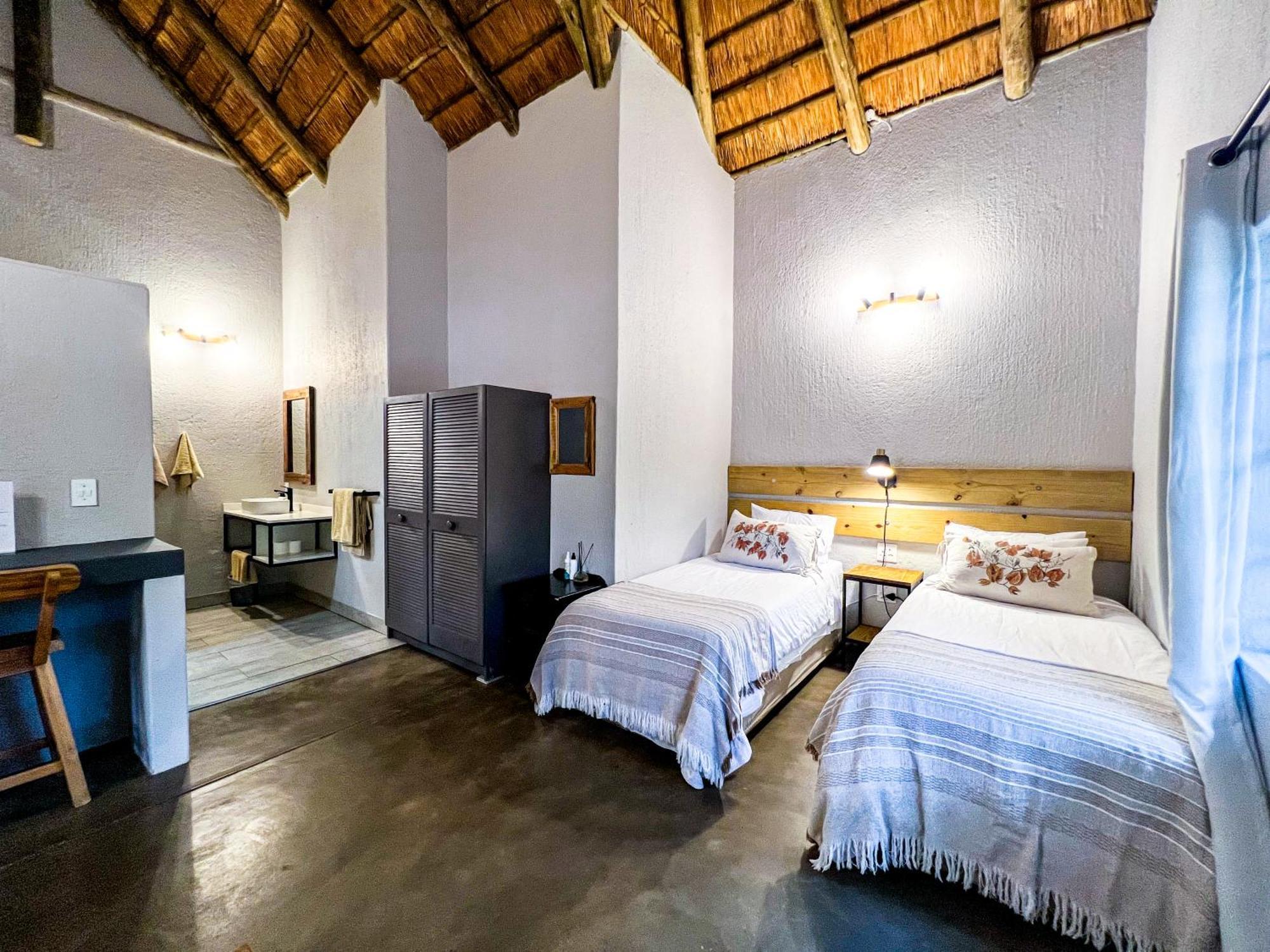 24 Degrees South Country Estate Villa Hoedspruit Ngoại thất bức ảnh